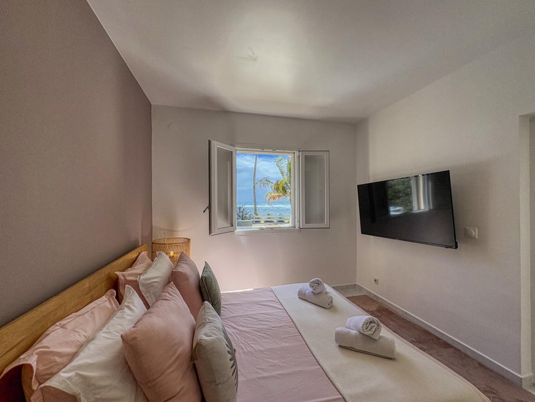 21.Location villa pied dans l'eau Saint François Guadeloupe_Suite RDC